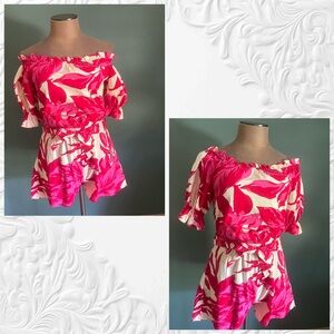 Flying Tomato Shorts/Romper L